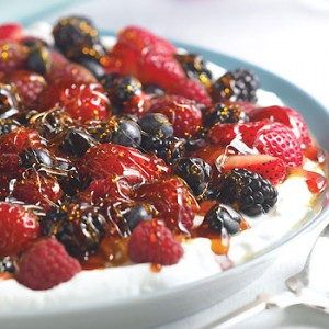 Ginger Yogurt with Berries and Crunchy Caramel